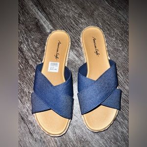 American Eagle Slip On Sandals